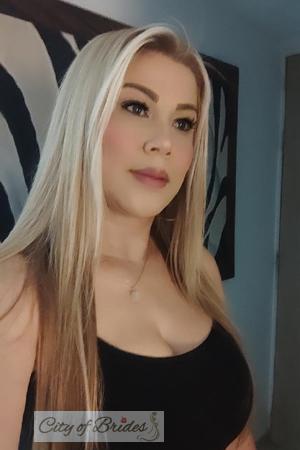 150101 - Sandra Yaneth Age: 48 - Colombia