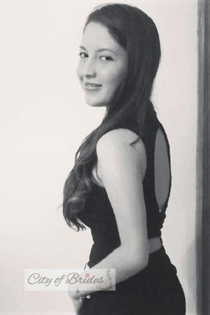 150661 - Lizeth Age: 30 - Colombia