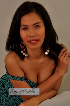 153625 - Lowela Age: 39 - Philippines