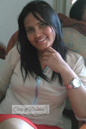 156019 - Flor Age: 43 - Colombia