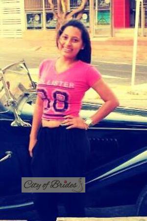 158284 - Leidy Age: 30 - Colombia