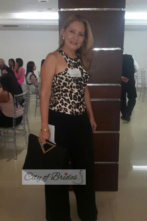 159210 - Gisela Age: 49 - Colombia