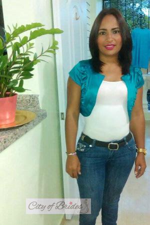 164567 - Teofila Age: 38 - Dominican Republic