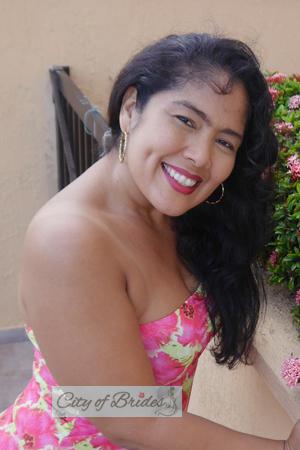 164756 - Angela Age: 49 - Colombia