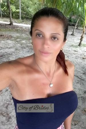 169794 - Nayu Age: 44 - Costa Rica