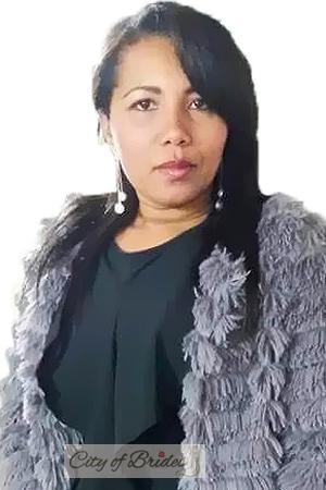 170802 - Aleyda Age: 51 - Colombia