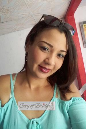 173815 - Melisa Age: 35 - Colombia