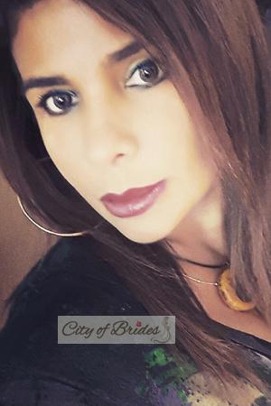 175031 - Luz Age: 50 - Chile