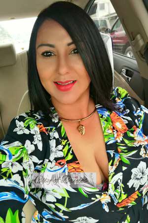 175639 - Sianny Age: 46 - Costa Rica