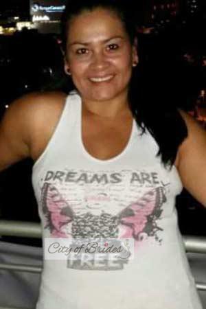 175867 - Herlinda Age: 50 - Colombia