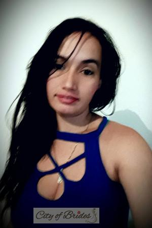 176025 - Laura Age: 41 - Colombia