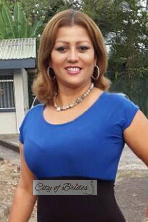 176036 - Shirley Age: 48 - Costa Rica