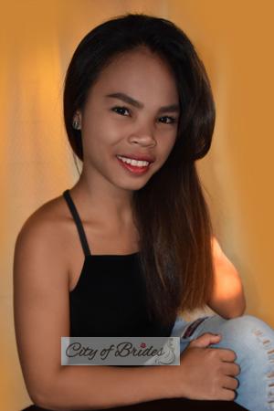 176827 - Roelyn Age: 31 - Philippines