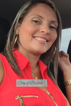 178907 - Sandra Age: 51 - Colombia