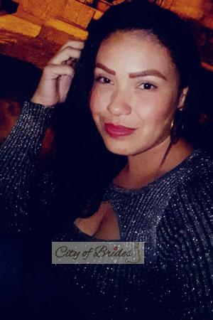 182412 - Leidi Diana Age: 39 - Colombia