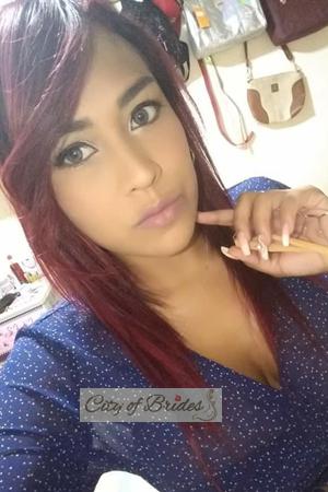 182421 - Stefany Age: 32 - Colombia
