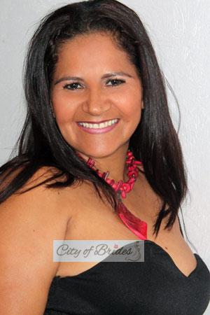 184883 - Paola Age: 53 - Colombia