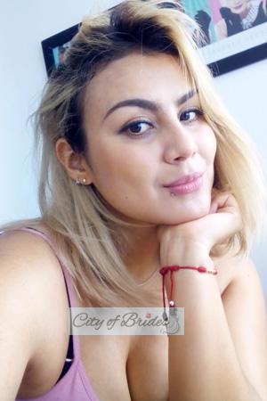 185423 - Alejandra Age: 37 - Colombia
