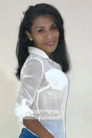 186671 - Tatiana Age: 38 - Costa Rica