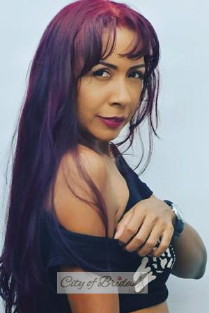 189221 - Maria Bernarda Age: 48 - Colombia