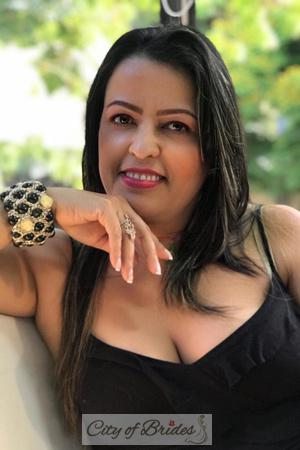 189474 - Nayivi Age: 48 - Colombia