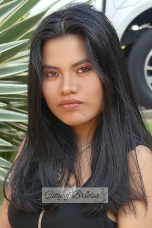 190040 - Paola Age: 25 - Colombia