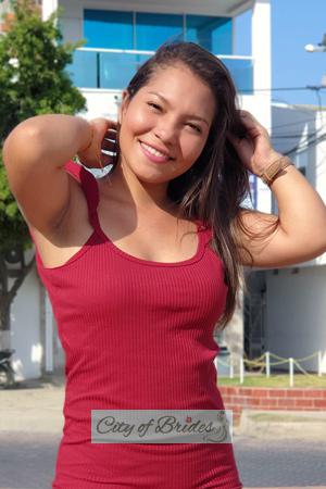 191622 - Daniela Age: 29 - Colombia