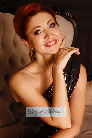 192448 - Yuliya Age: 44 - Ukraine