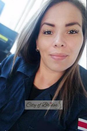 192516 - Paola Age: 37 - Costa Rica