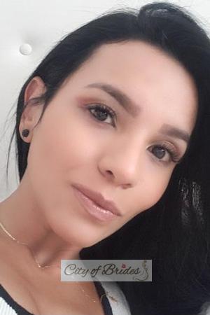 193446 - Luisa Fernanda Age: 39 - Colombia