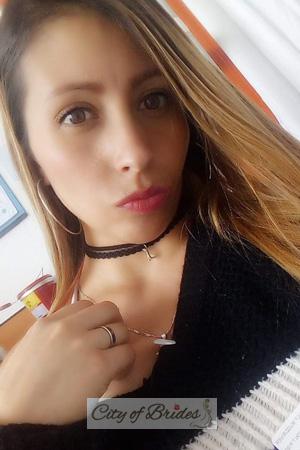 193593 - Yuly Age: 36 - Colombia