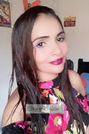 193596 - Julieth Age: 42 - Colombia