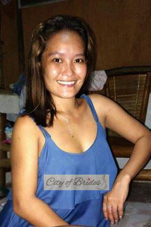 193953 - Lucille Age: 28 - Philippines