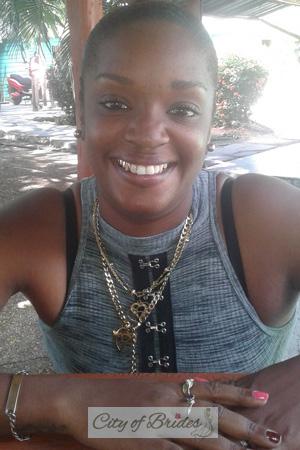 194643 - Anisleidys Age: 38 - Cuba