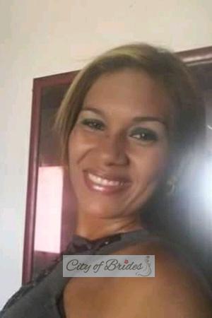 195148 - Carolina Age: 40 - Venezuela