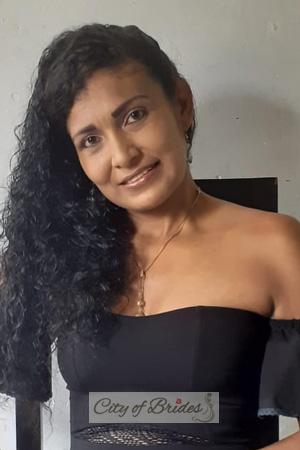 195455 - Lucila Age: 47 - Colombia