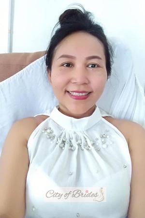 196093 - Saowwanee (Mee) Age: 54 - Thailand