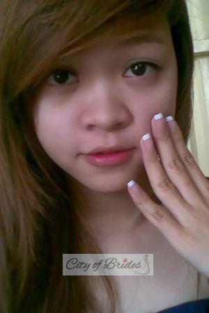 196608 - Thi Le Hang Age: 31 - Vietnam