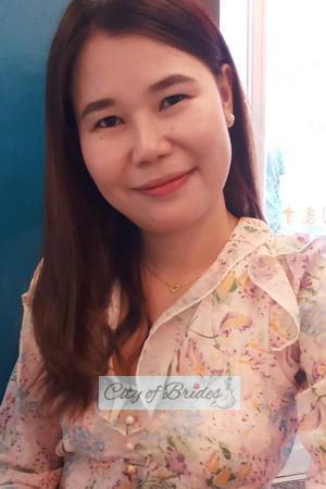 197412 - Janya (Ying) Age: 36 - Thailand