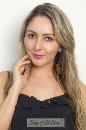 200269 - Liliana Age: 46 - Colombia