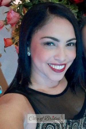201431 - Erika Patricia Age: 42 - Colombia