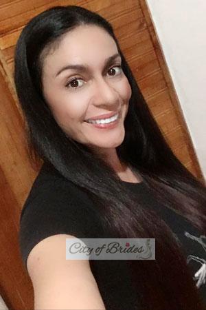 201601 - Natali Age: 47 - Colombia