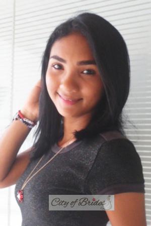 201871 - Coraima Age: 28 - Colombia