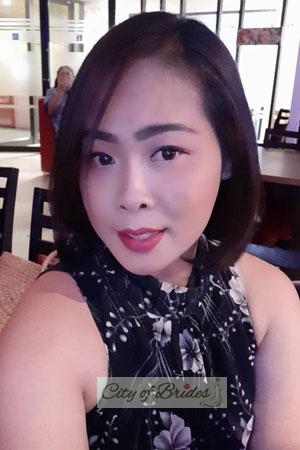 202060 - Chonlada Age: 45 - Thailand