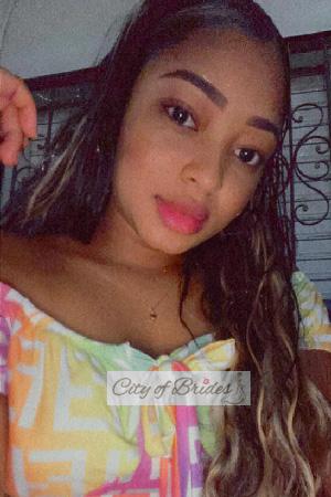 202269 - Dayana Age: 22 - Colombia