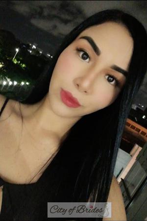 202299 - Daniella Age: 27 - Colombia