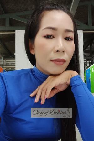 203547 - Ratchaneekorn Age: 41 - Thailand
