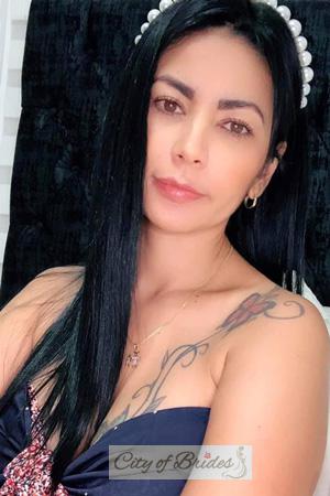 204024 - Soraya Age: 48 - Colombia