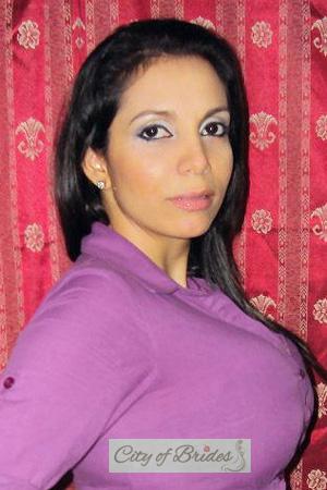 204176 - Leimy Age: 44 - Costa Rica