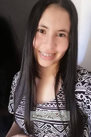 204180 - Arianna Age: 29 - Colombia